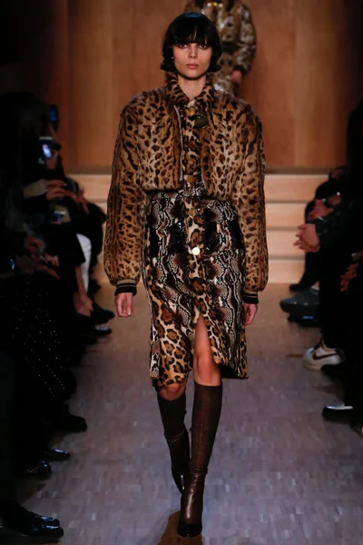 Look 41